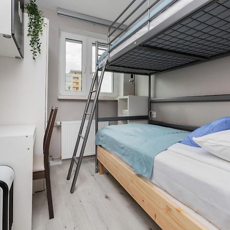 Family Apartment With Balcony In Gdynia By Noclegi Renters Extérieur photo