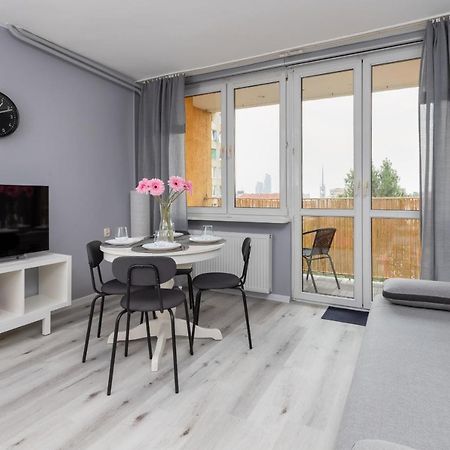 Family Apartment With Balcony In Gdynia By Noclegi Renters Extérieur photo