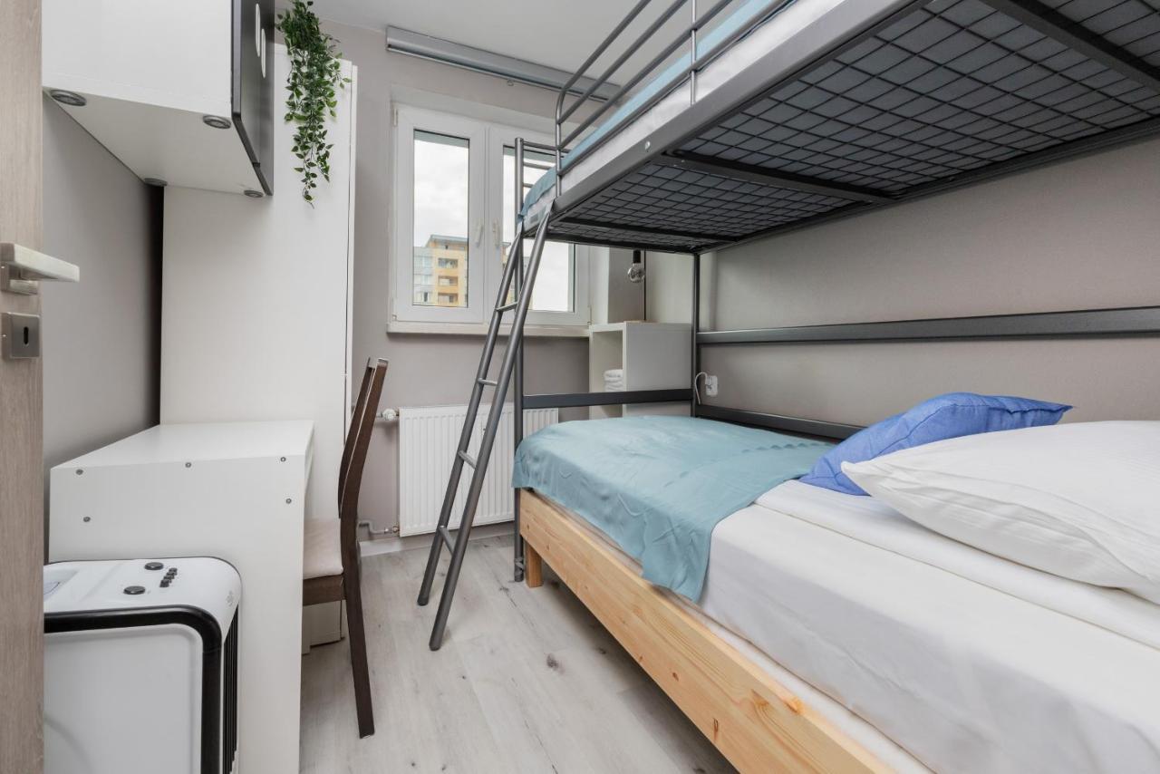 Family Apartment With Balcony In Gdynia By Noclegi Renters Extérieur photo