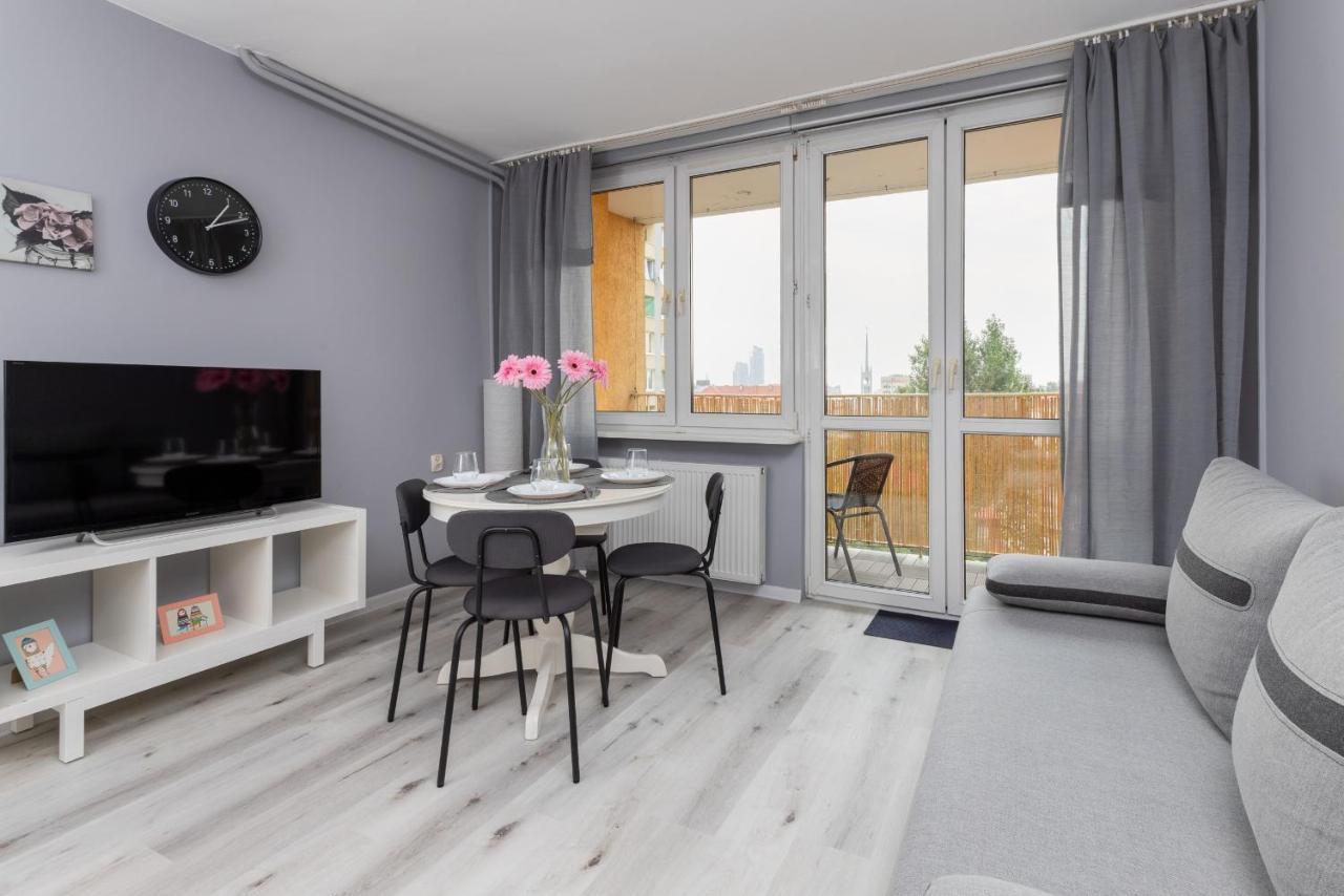 Family Apartment With Balcony In Gdynia By Noclegi Renters Extérieur photo