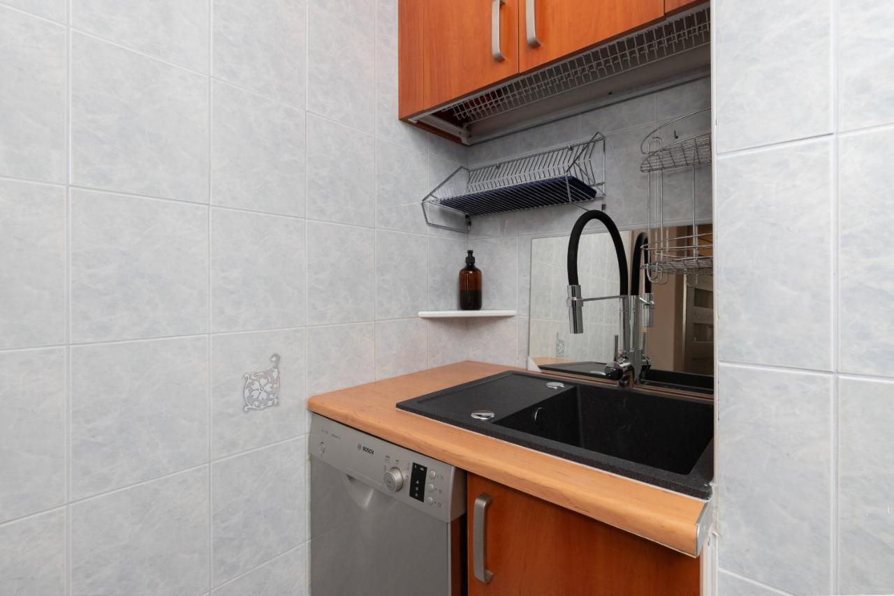 Family Apartment With Balcony In Gdynia By Noclegi Renters Extérieur photo